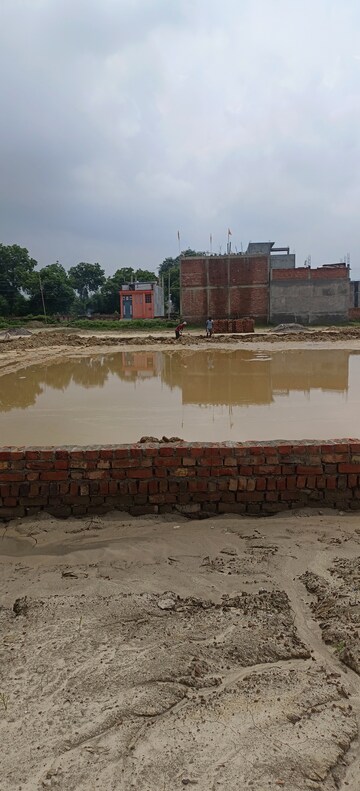  Plot – Exterior View View at Sultanpur Road - for Sale