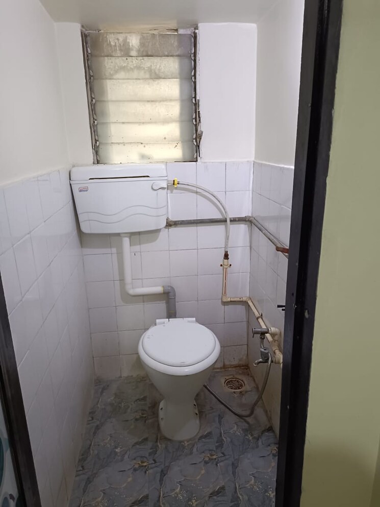 Bathroom, satyam-shivam-sundaram-chs-kalwa 1.5 Bedroom 535 Sq.Ft. Apartment In Kalwa Thane 7395848