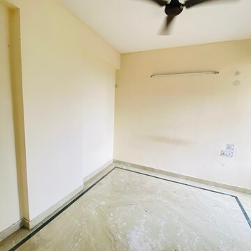 Room in 3 BHK Apartment at Sector 9, Dwarka – for Sale
