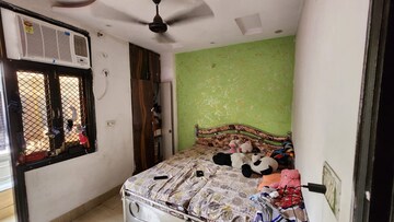 Bedroom in 3 BHK Builder Floor at Uttam Nagar – for Sale