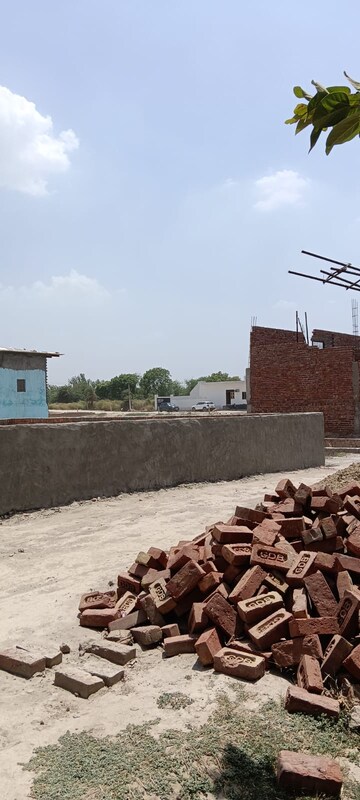  Plot For Sale in Neharpar