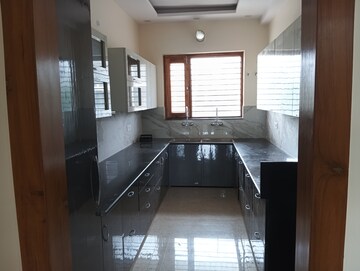 Kitchen in 3 BHK Builder Floor at Sector 85 – for Sale