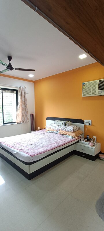 Bedroom in 2 BHK Apartment at Mulund East – for Sale