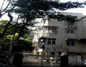 3.5 BHK Apartment For Sale in Nishant Apartment, Santacruz West