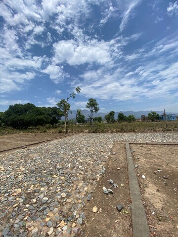  Plot For Sale in Bhauwala