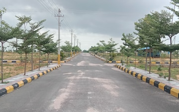 Plot For Sale in Madhura Nagar
