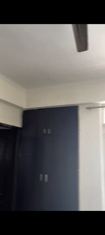 Room in 3 BHK Apartment at Gardenia Glory, Sector 46 – for Sale