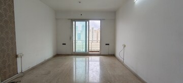 Room in 3 BHK Apartment at Oswal Bella Vista, Oswal Park – for Sale