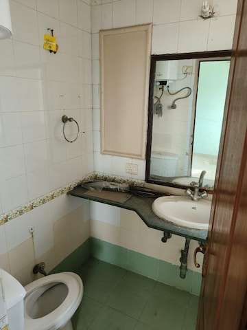 Bathroom in 4 BHK Apartment at Vipul Greens, Sector 48 – for Sale