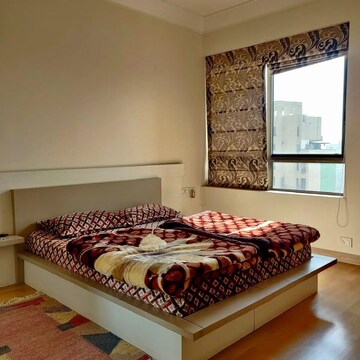 Bedroom in 3 BHK Apartment at Omaxe The Nile, Sector 49 – for Sale