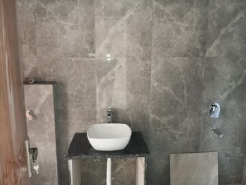 Bathroom in 3 BHK Builder Floor at BPTP District 3, Sector 85 – for Sale