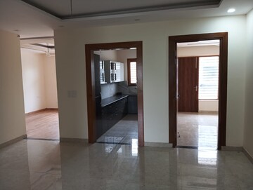 Room in 3 BHK Builder Floor at BPTP District 3, Sector 85 – for Sale