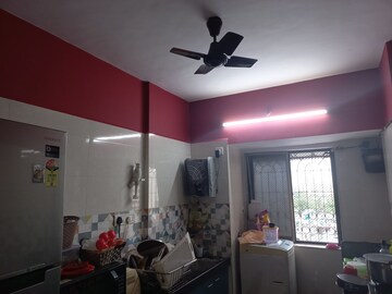 Master Bedroom in 1 BHK Apartment at Kandivali West – for Sale