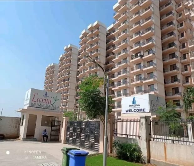 2 BHK Apartment For Resale in Pareena Laxmi Apartments Sector 103 Gurgaon  7397688