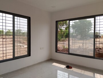 Room in 2 BHK Builder Floor at Bptp Park Floors I, Sector 77 – for Sale