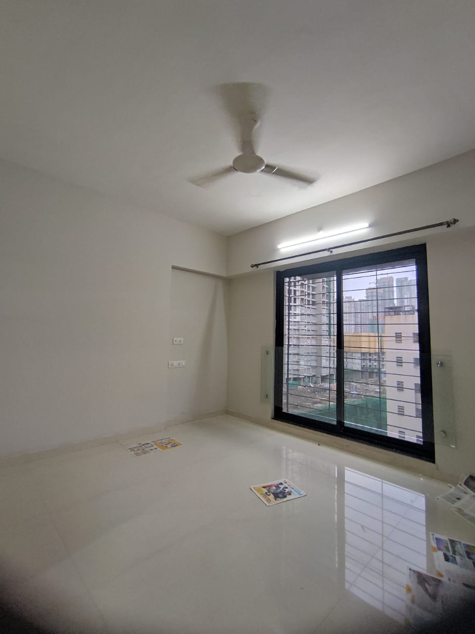 2 BHK Apartment For Rent in Nirmal Lifestyle Zircon Mulund West Mumbai  7398057