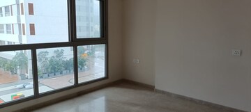 Room in 2 BHK Apartment at Piramal Vaikunth, Balkum Pada – for Rent