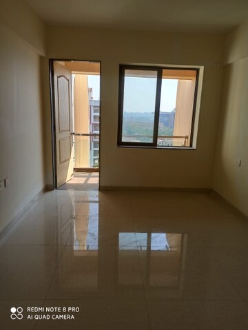 Room in 3 BHK Apartment at Dona Paula – for Sale