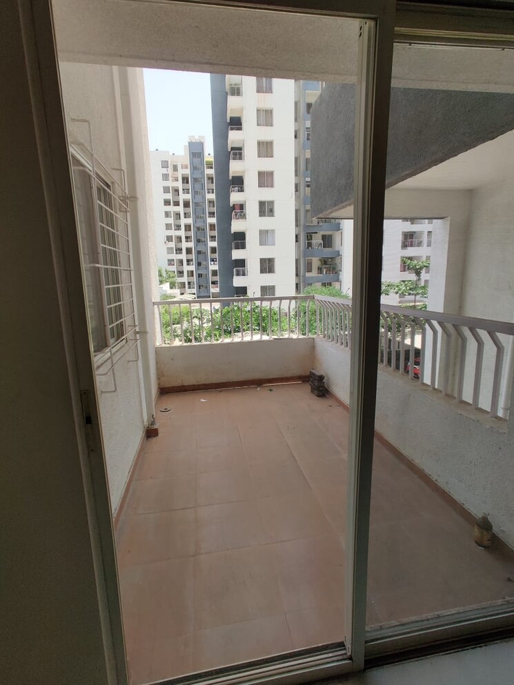 Balcony, vilas-javdekar-yashwin-anand 2 Bedroom 745 Sq.Ft. Apartment In Sus Pune 7398433