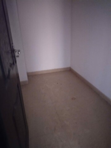 Room in 5 BHK Independent House at Gomti Nagar – for Sale