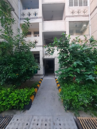 2 BHK Apartment For Resale in IRWO Palm Court Apartments Gn Sector Alpha 1 Greater Noida  7398525