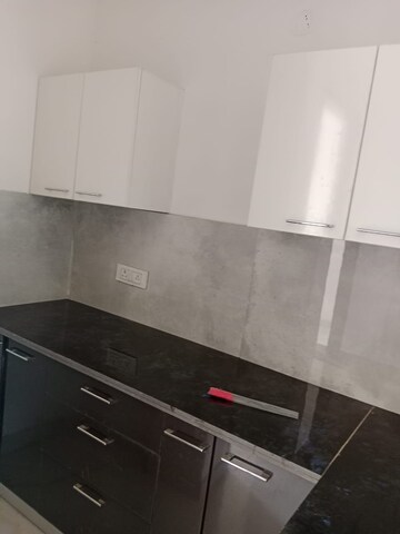 Kitchen in 1 BHK Builder Floor at Dasmesh Nagar – for Sale