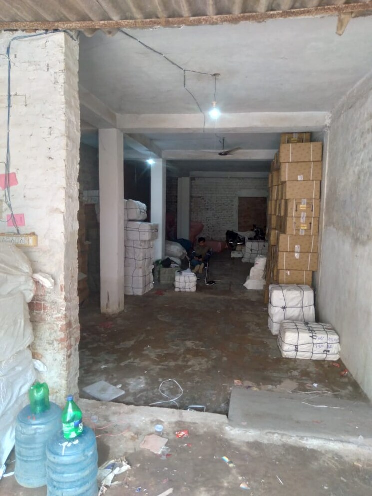 Living Room, lahartara Commercial Warehouse 5000 Sq.Ft. In Lahartara Varanasi 7398839