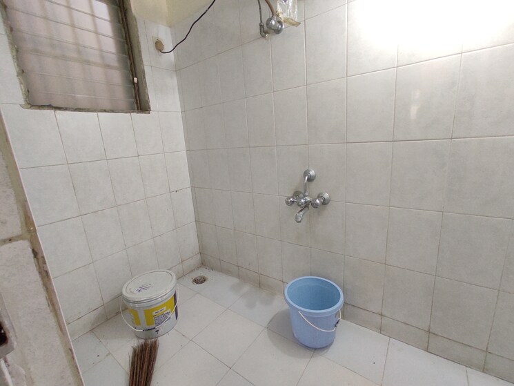 Bathroom, champak-apartment-59 1 Bedroom 556 Sq.Ft. Apartment In Vasant Vihar Thane 7399012