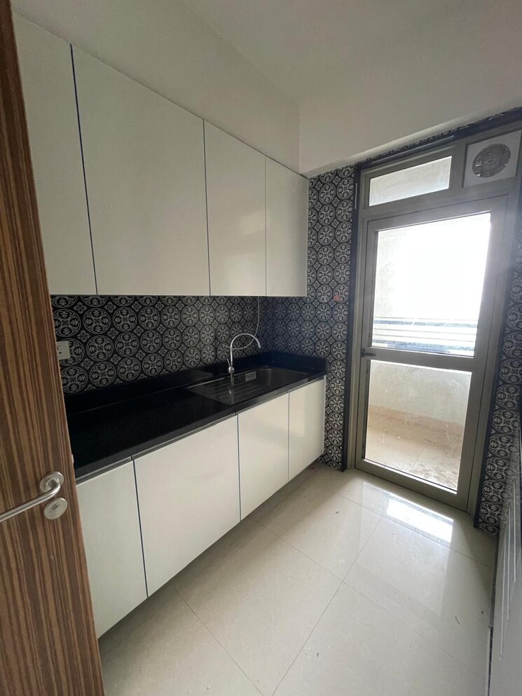 Kitchen, lodha-azzuro 2 Bedroom 850 Sq.Ft. Apartment In Parel Mumbai 7399303