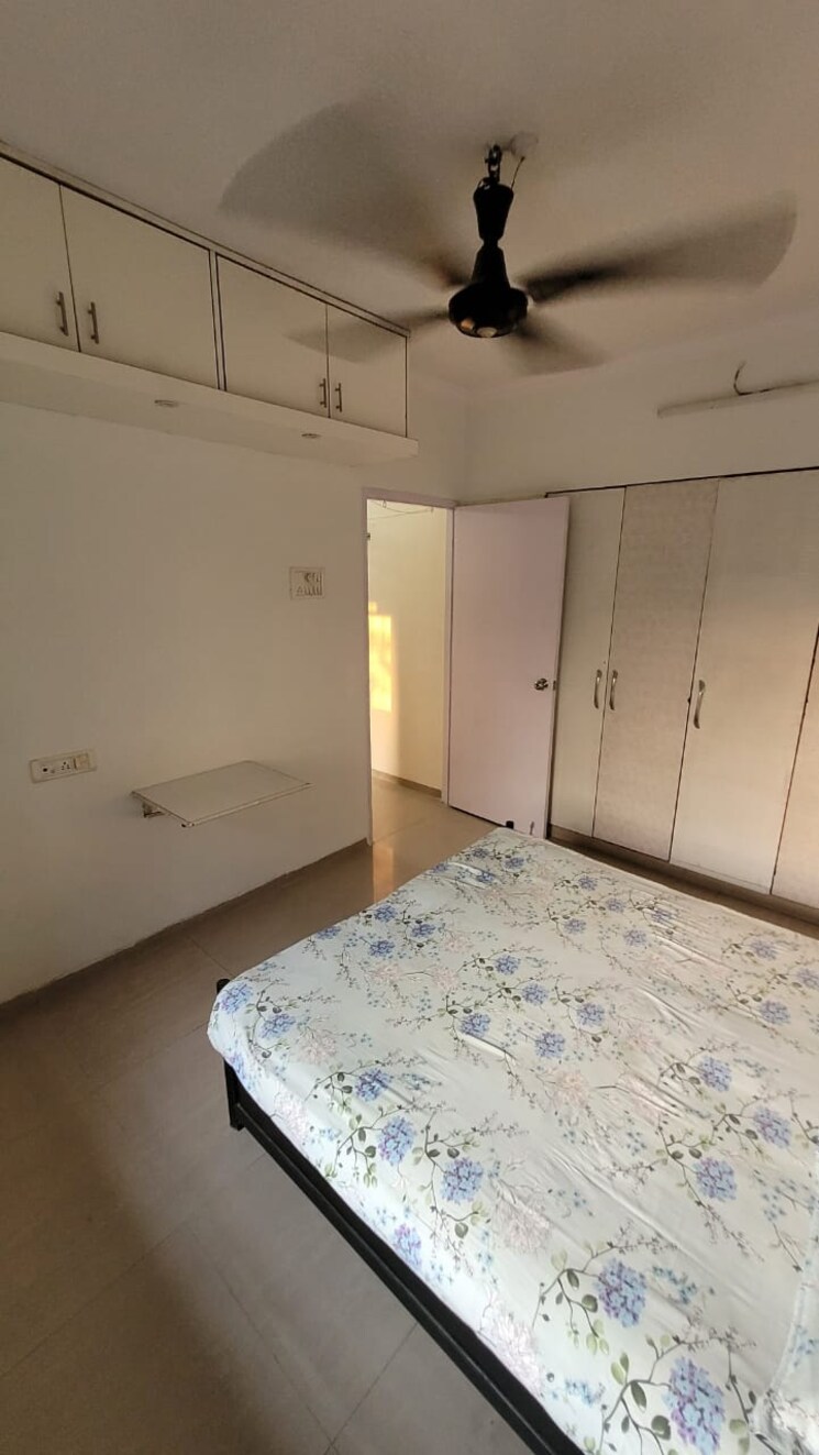 Room, gala-pride-park 1 Bedroom 460 Sq.Ft. Apartment In Manpada Thane 7399448