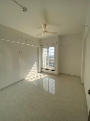 Bathroom in 3 BHK Apartment at Kohinoor Zen Estate, Kharadi – for Sale