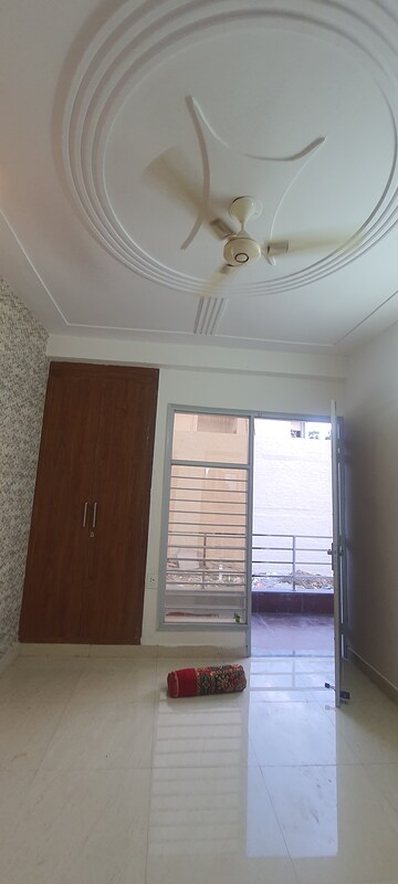 Bathroom in 3.5 BHK Builder Floor at Sector 64 – for Sale