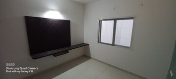 Room in 3 BHK Apartment at Prestige North Point, Kammanahalli – for Rent