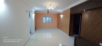 Room in 3 BHK Apartment at Prestige North Point, Kammanahalli – for Rent
