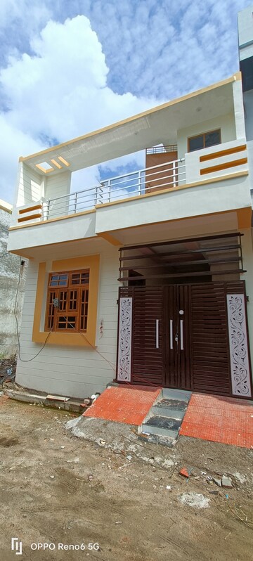 3 BHK Independent House For Sale in Wazirganj