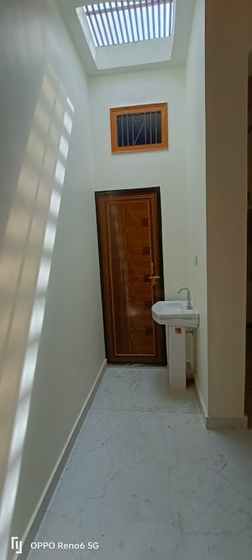 Furnished Amenities in 3 BHK Independent House at Wazirganj – for Sale