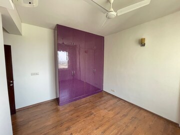 Room in 3 BHK Apartment at M3M Woodshire, Sector 107 – for Sale