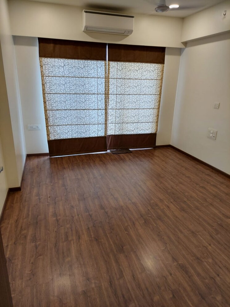 Room, supreme-amadore 4 Bedroom 2442 Sq.Ft. Apartment In Baner Pune 7399999