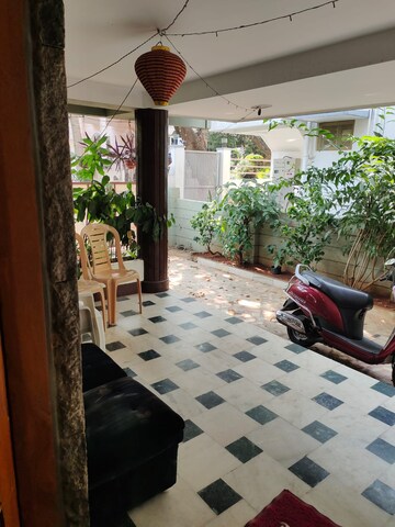 Parking in 4 BHK Independent House at Koramangala – for Sale