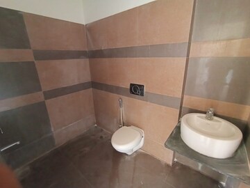 Attached Bathroom in 4 BHK Apartment at Vaishnodevi Circle – for Sale