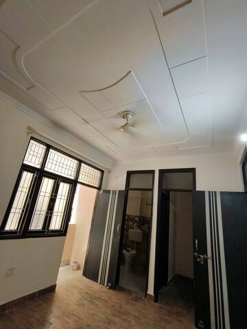 Room in 2 BHK Builder Floor at Best Home 7, Sector 72 – for Sale