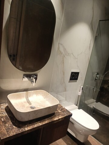 Bathroom in 4 BHK Apartment at DLF The Belaire, Sector 54 – for Sale