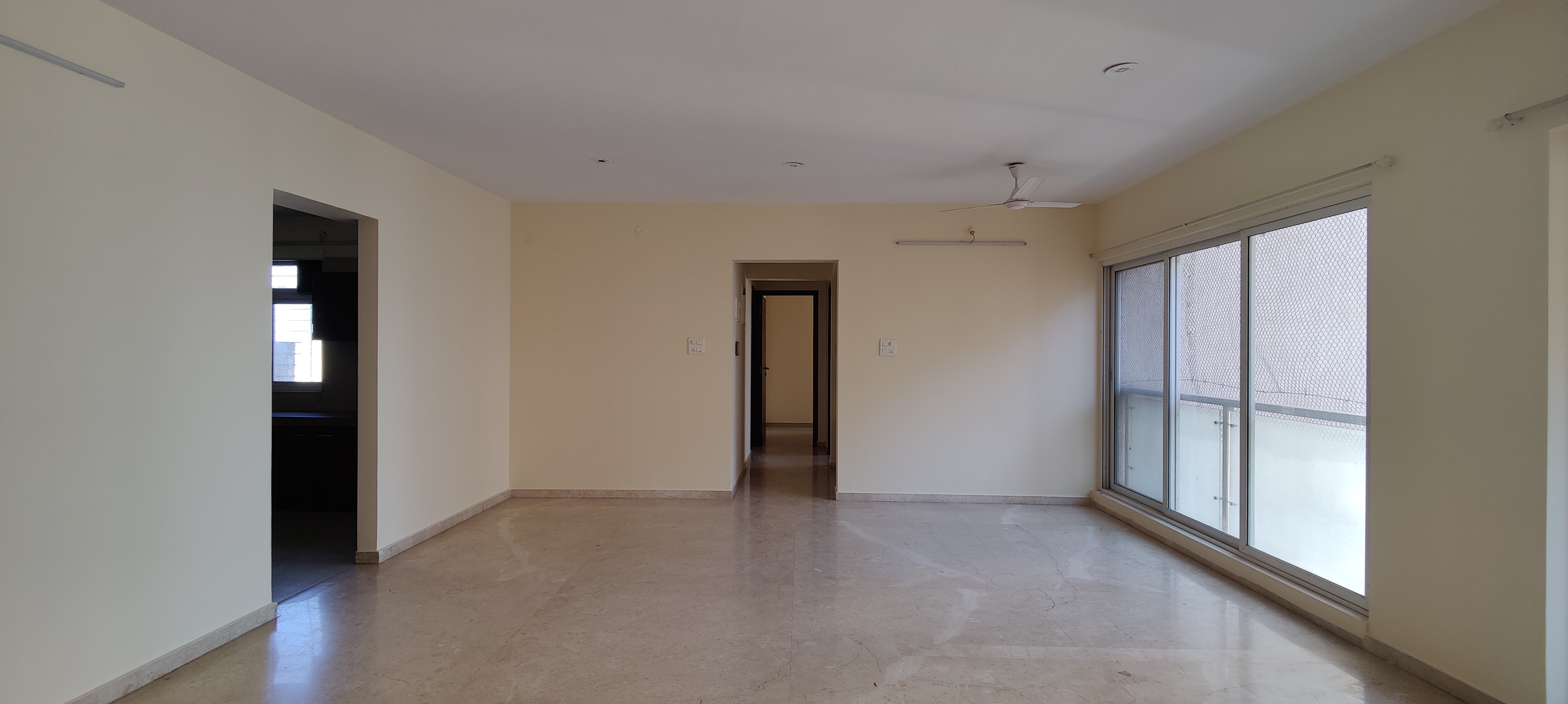3 BHK + Extra Room Apartment For Sale in Dosti Group Imperia
