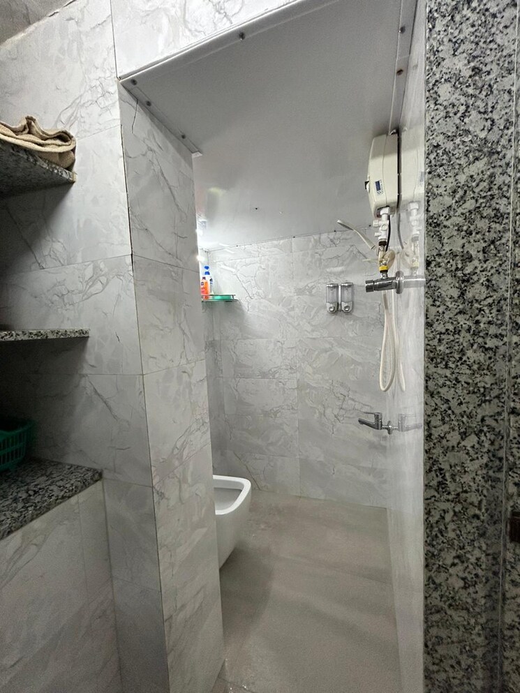 Bathroom, city-tower-chs 2 Bedroom 850 Sq.Ft. Apartment In Wadala Mumbai 7400963