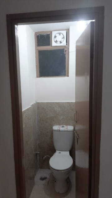Master Bedroom in 2 BHK Apartment at Pareena Laxmi Apartments, Sector 103 – for Sale