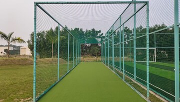  Plot – Exterior View View at Maruti Kunj - for Sale