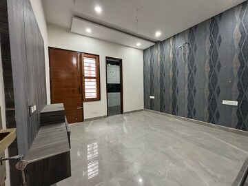 Room in 4 BHK Independent House at Bajwa Sunny Enclave, North Kharar – for Sale