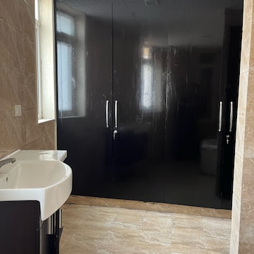 Bathroom in 4 BHK Apartment at TDI City Kingsbury, Sector 61 – for Sale