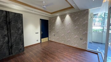 Room in 3 BHK Builder Floor at New Rajinder Nagar – for Sale