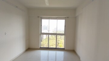 Room in 1 BHK Apartment at Godrej Tranquil, Kandivali East – for Sale